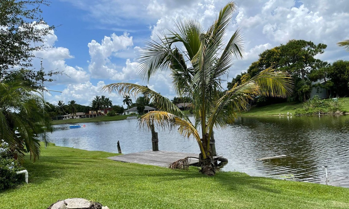 Wellington Villa | Vacation home Wellington, West Palm Beach Lake View, Navigable , *****