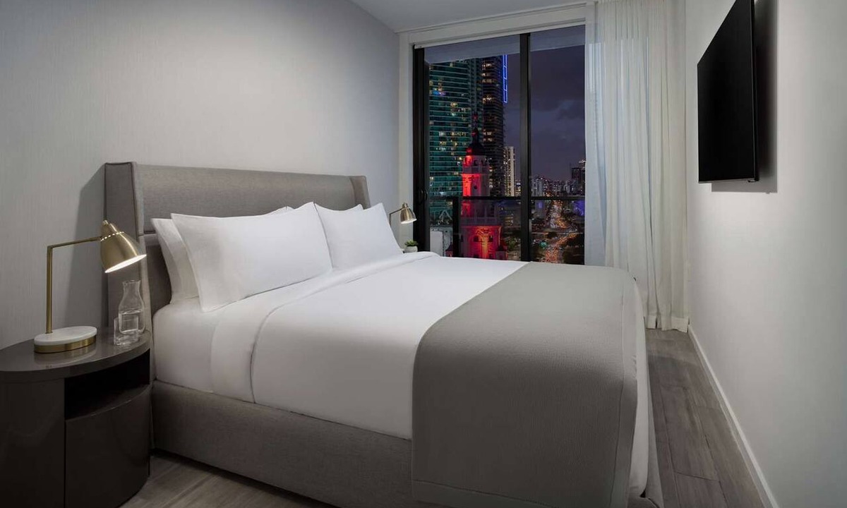 Downtown Miami Hotel | Vibrant Cityscape Suite - Two 3BR with Incredible Views