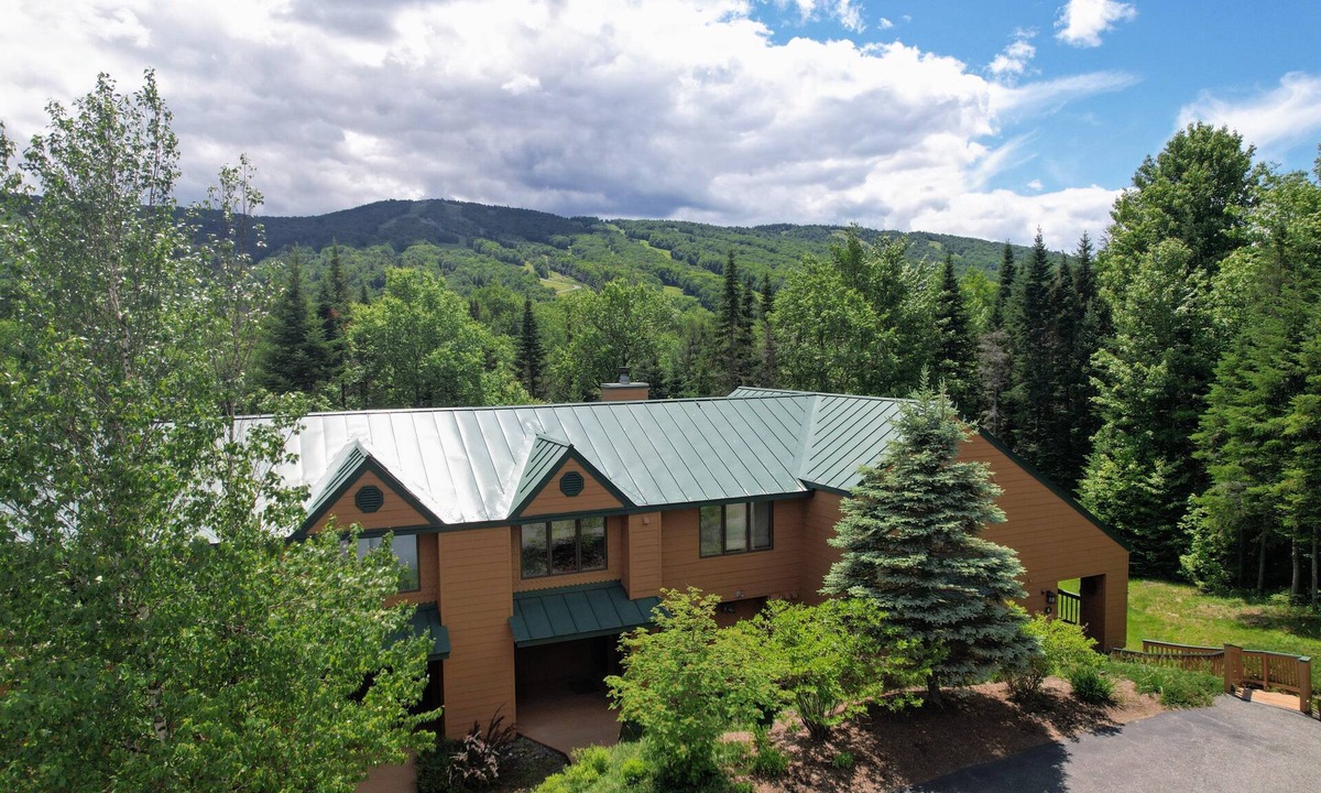 Bretton Woods House | W5 Dog-Friendly Bretton Woods Retreat Near Skiing, Hiking, Golf & the Omni Resort