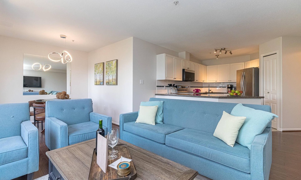 Victoria Condo | Waterfront Condo and Walk to Town/Trails