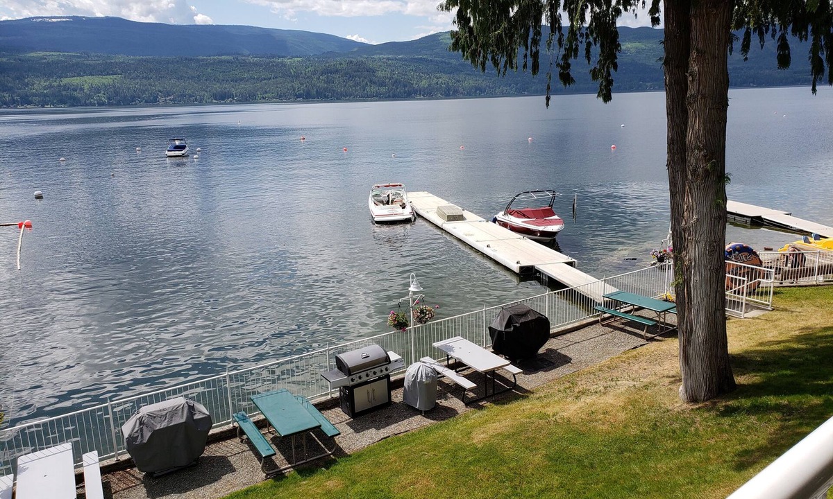 Anglemont Condo | Waterfront condo on the sunny side of Shuswap Lake!