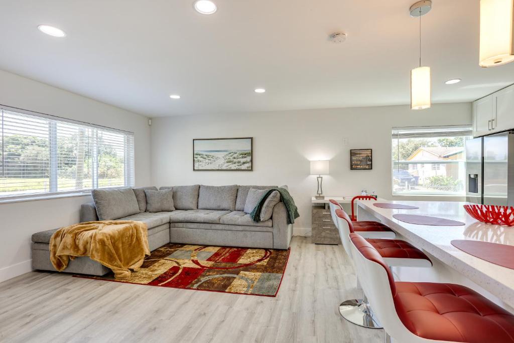 Riviera Beach House | West Palm Beach Vacation Rental ~ 2 Mi to Beach!