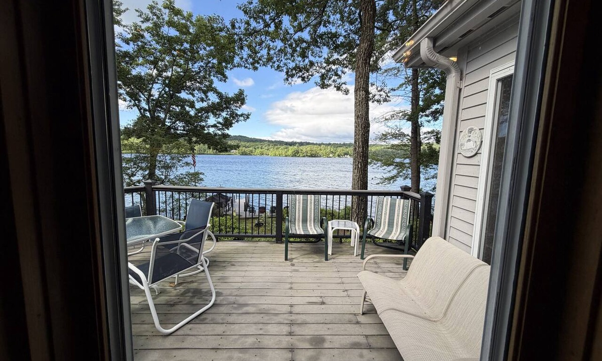 Meredith House | Wine'd Down on Lake Waukewan