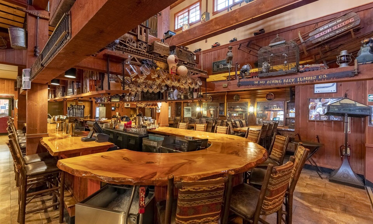 North Woodstock Hotel | Woodstock Inn Station & Brewery
