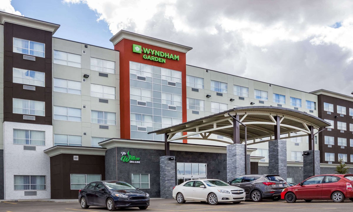 Leduc Hotel | Wyndham Garden Edmonton Airport
