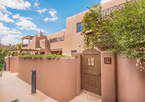 El Corazon de Santa Fe | Patios, Private Balcony