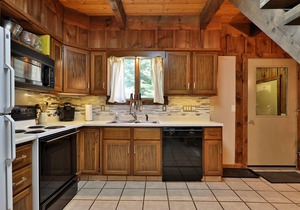 Hemlock Ridge 2B: Charming two floor condo in the heart of Killington. Perfect!