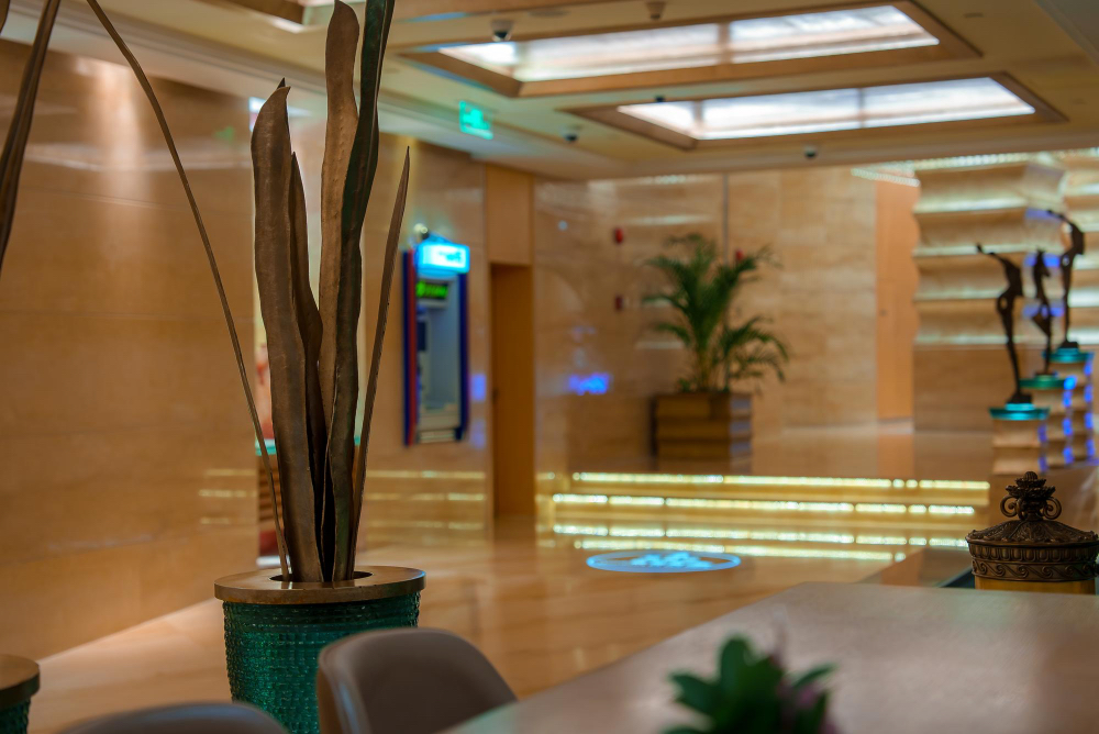 Quaint Theater District 1BR w/ Indoor Pool + Gym by Blueground