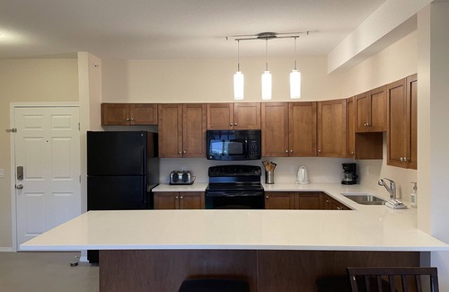 Quail Ridge House | 2 Bedroom Resort Condo w/Outdoor Pool - Top Floor!