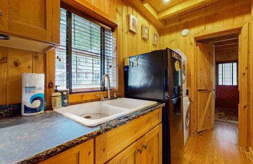 Diamond Point Cottage | 60 m² Cabin ∙ 1 bedroom ∙ 2 guests
