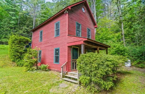 Schroon Lake House | 77 m² House ∙ 2 bedrooms ∙ 6 guests
