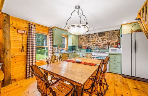 Schroon Lake House | 77 m² House ∙ 2 bedrooms ∙ 6 guests