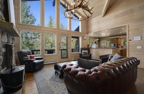 Estes Park House | Alpenglow Ranch, Estes Park CO