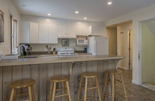 Silver Star Mountain House | Amazing location with private hot tub, sauna, laundry and ground level suite.