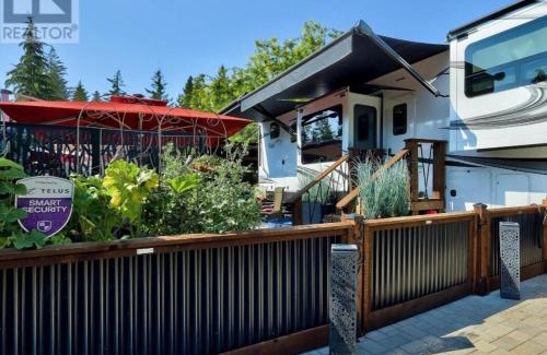 Scotch Creek Resort | Caravans West RV Resort