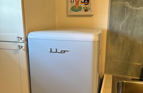 University Heights Apartment | 1 Bedroom apartment w/Balcony