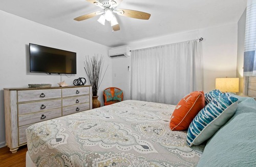 Palm Beach Shores Hotel | 1 bedroom boutique apartment by the beach