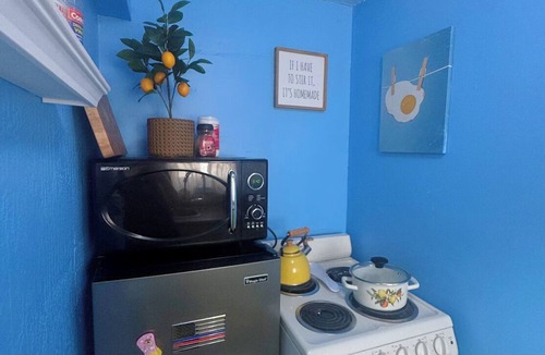 Miami Gardens Apartment | 1 bedroom Private Studio with Patio. 5 Min to Hard Rock Stadium & Every Event.