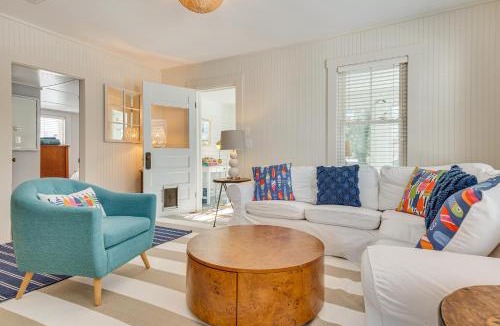 Kennebunk House | < 1 Mi to Beach! Kennebunk Cottage w/Yard