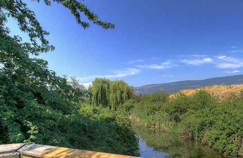 North End Condo | #106 Downtown Waterscapes Large Ground Level 3 Bed Suite Downtown Kelowna