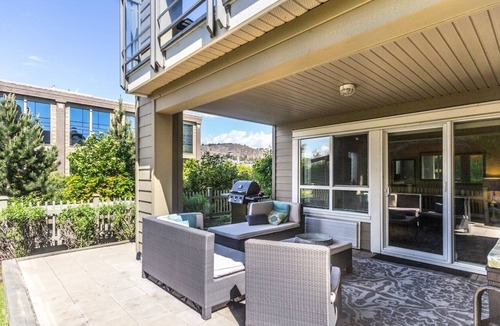 North End Condo | #106 Downtown Waterscapes Large Ground Level 3 Bed Suite Downtown Kelowna