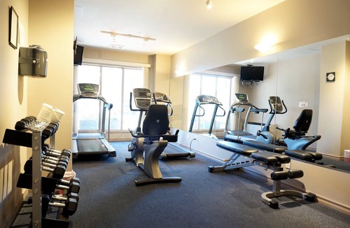 North Central Edmonton Condo | 1100 sq. ft. Downtown Condo, 1 bedroom, 1 office with 2 full bathrooms.