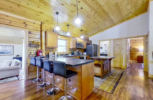 Warrensburg House | 149 m² House ∙ 3 bedrooms ∙ 6 guests