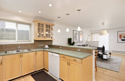 Pemberton Heights Apartment | 1781 Garden Avenue