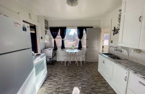 Laramie Apartment | 1920s Home for Extended Stays