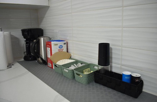 Highland Park House | 1BR Suite Near YYC Airport & Downtown, UofC, SAIT - 4408 lower