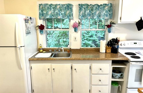 York Beach House | 2 Beach Coastal Cottage