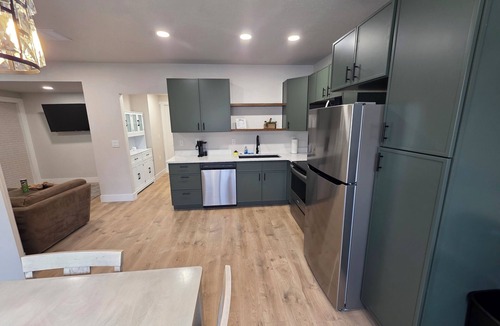 Eagle Mountain Apartment | 2-bedroom cozy basement apartment in beautiful Eagle Mountain