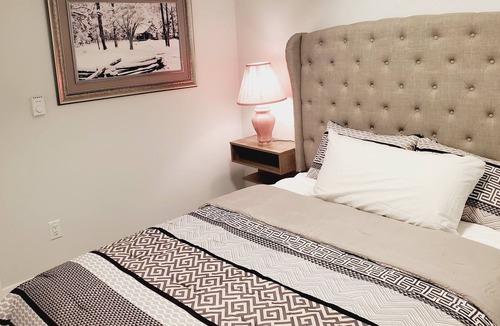 Saskatoon Apartment | 2 Bedroom modern apartment. Home Away From Home!