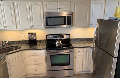 Gilford House | 2+ BR, sleeps 7+ at Samoset! Summer availability!