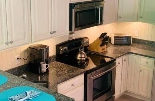 Gilford House | 2+ BR, sleeps 7+ at Samoset! Summer availability!