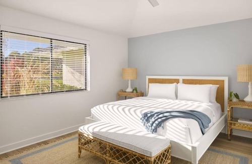 Hunt Club Hotel | 2 Garden Cottage Suites Near Coastal Adventures + Florida Sunshine Activities