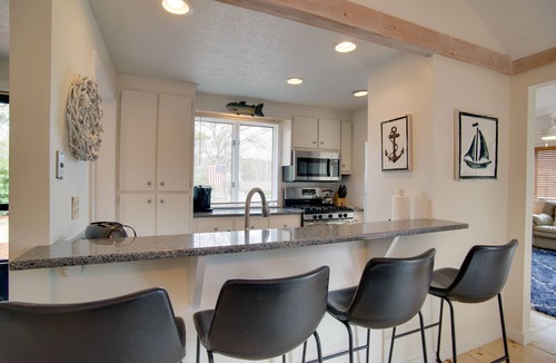 Mews Village House | 2 Mi to Beach: Charming Cape Cod Home w/Patio!