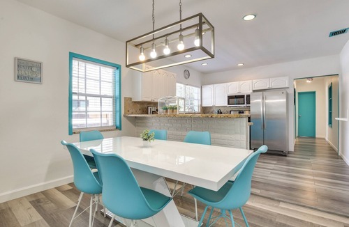 Royal Poinciana Cottage | 2 Mi to Hollywood Beach: Pet-Friendly Cottage