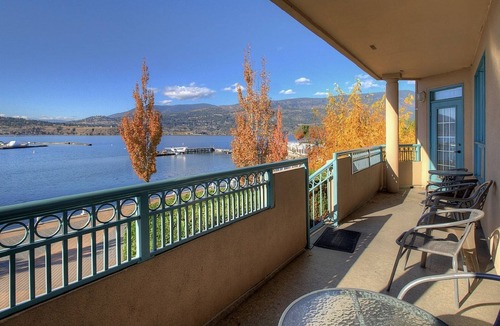 Kelowna Central Business District Apartment | #235 Marriot Delta Grand Vacation Villa Downtown Kelowna
