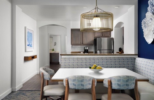 Palm Beach Shores Villa | 3-bedroom oceanfront villa in serene Palm Beach Shores April 12-19