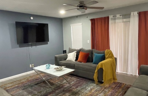 Coral Springs House | 3-bedroom two bath townhome in welcoming C. Springs.