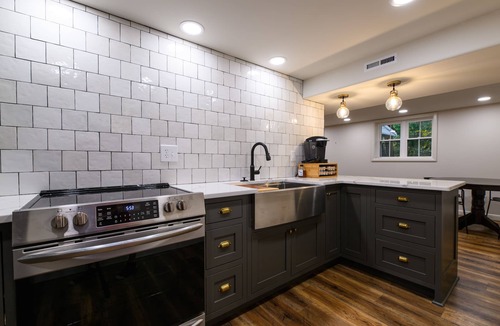 Wadsworth House | 3-bedroom vacation home 19 minutes from Cuyahoga Valley National Park