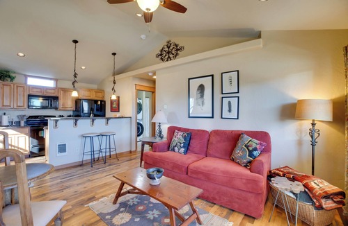 Gunnison House | 3 Blocks to Main St: Cozy Gunnison Retreat!