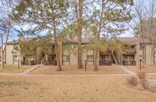 Aurora Highlands House | 3 Mi to Buckley: Convenient Condo in Aurora