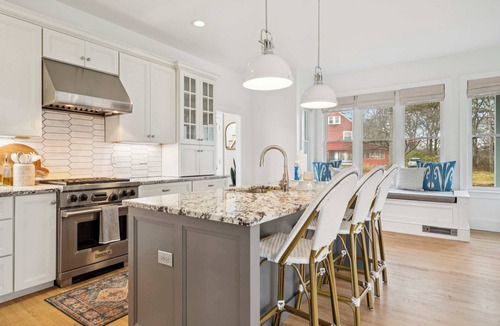 York Harbor House | 3 Mins to York Beach | Large Deck | Water View