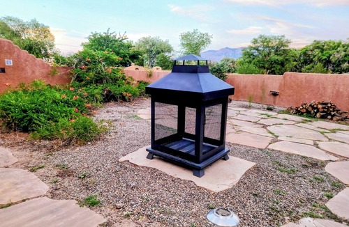 Corrales Villa | 3BR 2.5Bath Villa in Corrales/Rio Rancho NM central AC/heat,LG pool,free parking