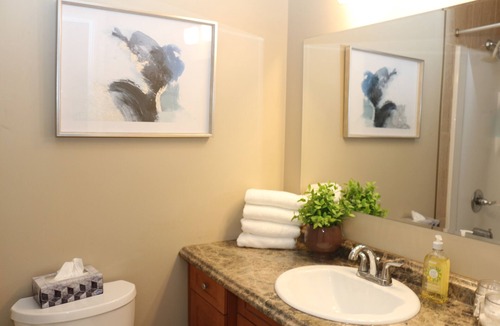 West Edmonton House | 3BR Ravain Suite In Upscale Area Donsdale Near Henday - Discounted Monthly Rate!