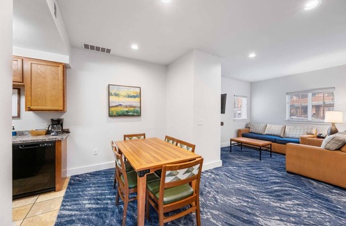 Estes Park Apartment | 3BR Riverside Condo - Pool, Hot Tub, Game Room