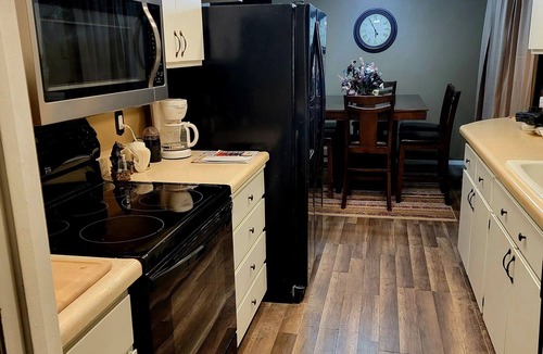 Rock Springs House | 4 Bed 2 Bath Home. Great area. Yard and sun porch. Close to Shopping and park.