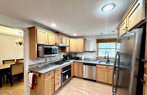 Hudson House | 4-bedroom house in Hudson
